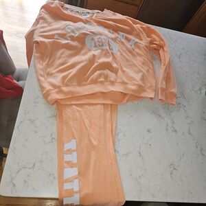 Womens Large Pink sweatsuite